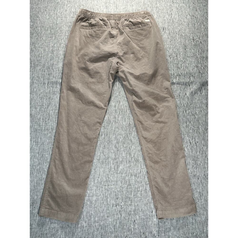 Vuori Optimist Corduroy Pants Mens Medium Relaxed Fit Walnut Athleisure V440 - Picture 15 of 16